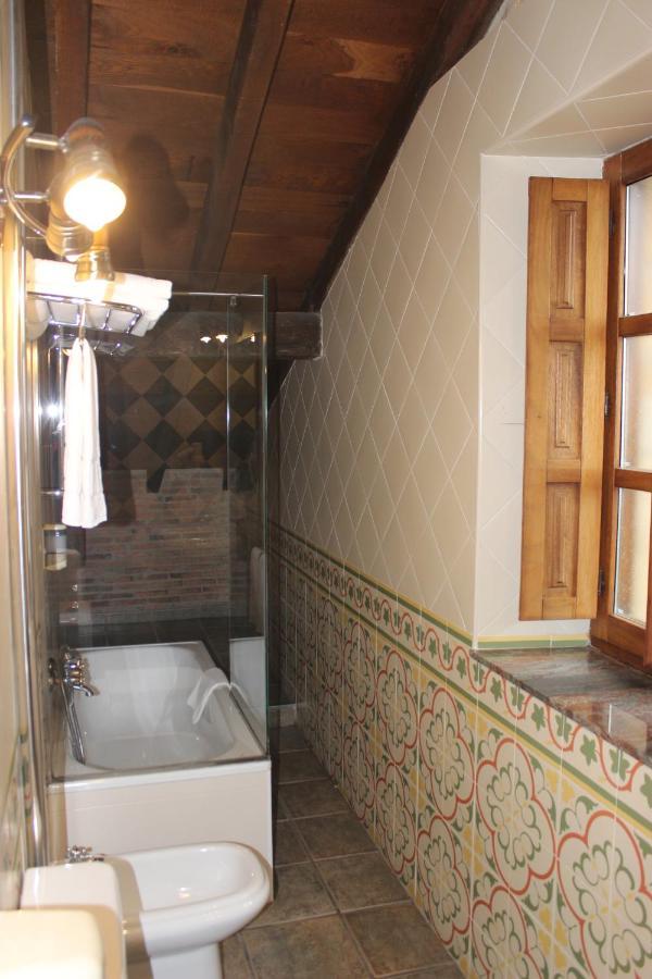 La Venta De Quijas Acomodação com café da manhã Exterior foto