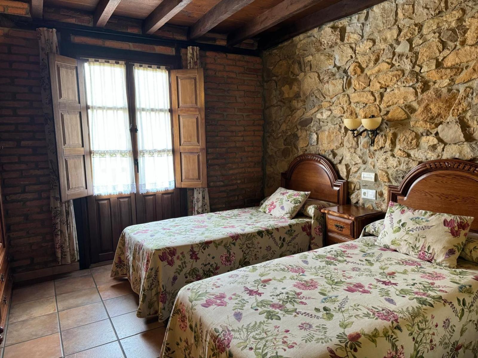 La Venta De Quijas Acomodação com café da manhã Exterior foto